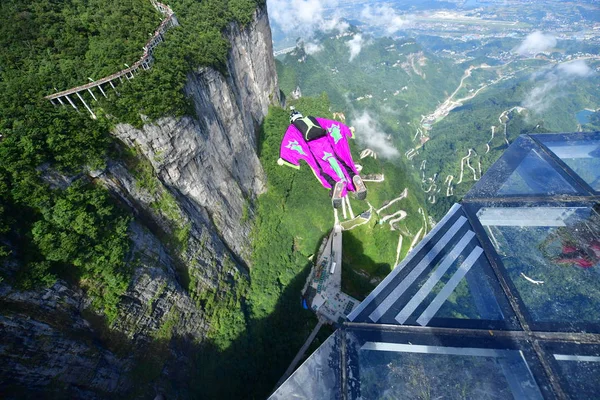 Wingsuit Flieren Deltar Ett Test Flyga Inför World Wingsuit League — Stockfoto