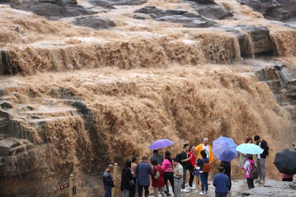 Turista Látogasson Hukou Vízesés Sárga Folyó Megye Linfen Város Észak — Stock Fotó