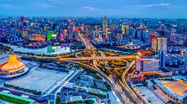 Nachtansicht Der Überquerungen Von Hochstraßen Der Stadt Nanning Autonome Region — Stockfoto