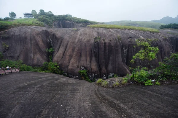 View of the micro-Danxia landform landscape featuring fingers with apparent joints and clear-cut fingerprints, called as \'\'God\'s fingers\'\', in Feitian Mountain Tourist Resort in Binzhou city, central China\'s Hunan province, 7 September 2017