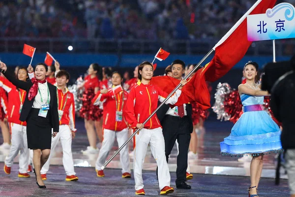 Kinas Bordtennis Spelare Ding Ning Centrum Som Också Flagg Bärare — Stockfoto