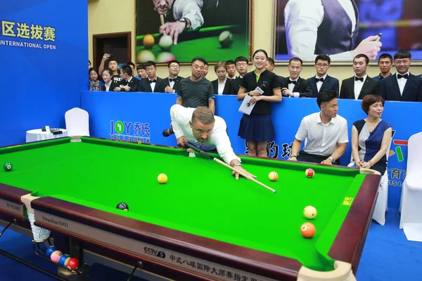 Stephen Hendry Nyugdíjas Skót Snooker Játékos Játszik Egy Lövés Úttörő — Stock Fotó