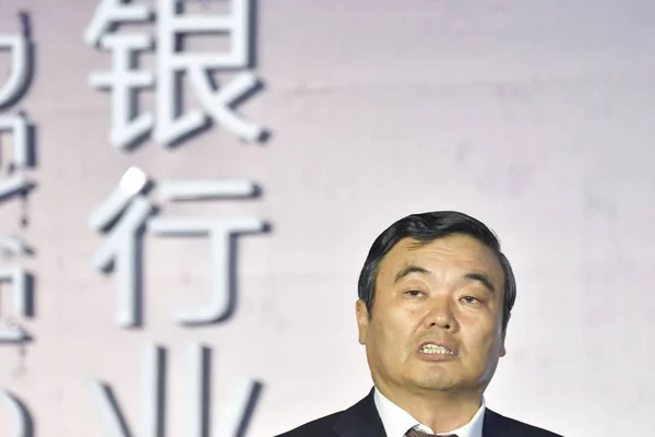 Huaibang Prezes China Development Bank Cdb Dostarcza Przemówienie Podczas 2017 — Zdjęcie stockowe
