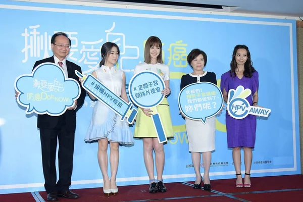 Taiwan Out Cantantes Actrices Presentadoras Televisión Taiwanesas Amber Centro Kuo — Foto de Stock