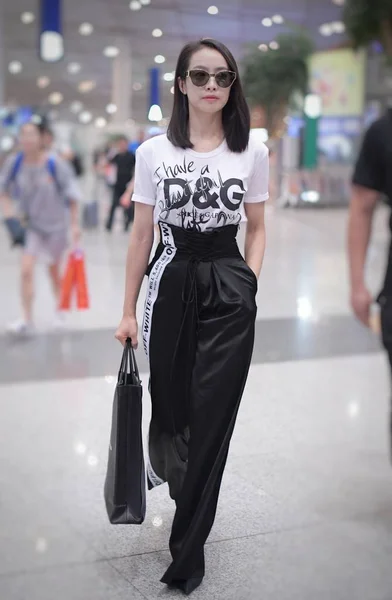 Die Chinesische Sängerin Und Schauspielerin Victoria Song Oder Song Qian — Stockfoto