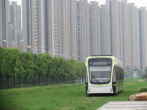 Een Tram Afgebeeld Qilin Tram Stad Tweede Tramlijn Tijdens Proefperiode — Stockfoto