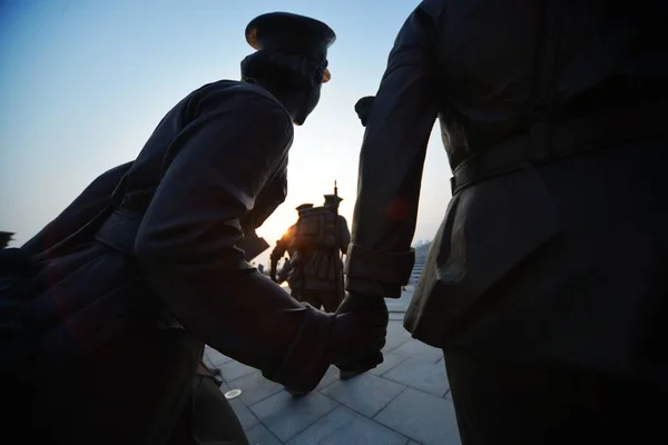 Esculturas Que Marcam Nonagésimo Aniversário Fundação Exército Popular Libertação China — Fotografia de Stock