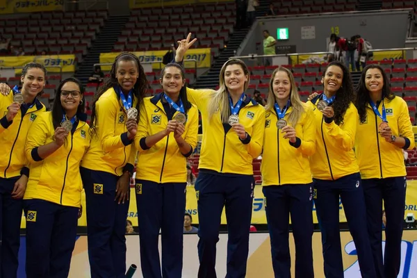 Primera Finalista Selección Voleibol Femenino Brasil Posan Podio Durante Ceremonia —  Fotos de Stock