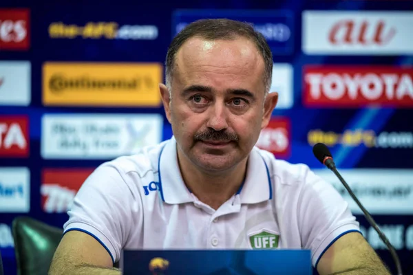 Treinador Principal Samvel Babayan Equipe Nacional Futebol Uzbequistão Participa Uma — Fotografia de Stock