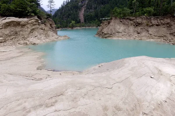 Vista Aérea Lago Espumante Seco Vale Jiuzhaigou Após Terremoto Magnitude — Fotografia de Stock