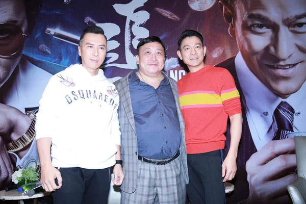 Desde Izquierda Actor Hong Kong Donnie Yen Director Wong Jing — Foto de Stock