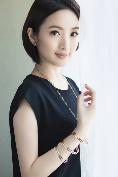 Attrice Taiwanese Ariel Lin Posa Foto Ritratto Durante Intervista Esclusiva — Foto Stock