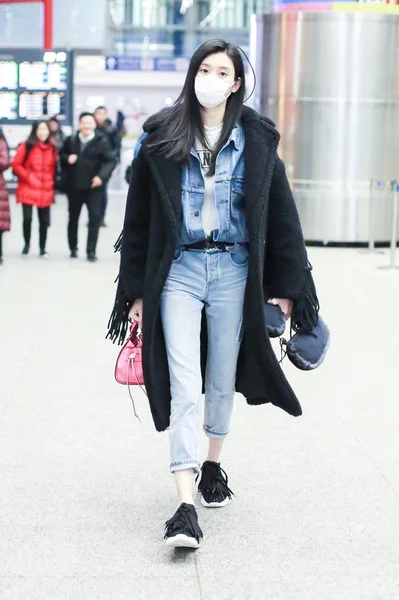 Chinese Model Mengyao Better Known Ming Arrives Beijing Capital International — Stock Photo, Image