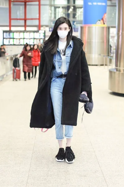 Chinese Model Mengyao Better Known Ming Arrives Beijing Capital International — Stock Photo, Image