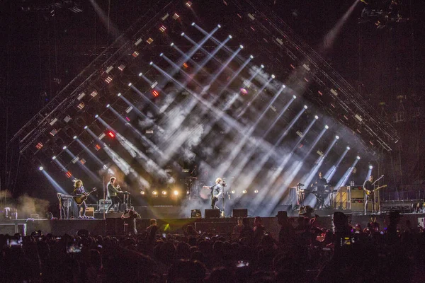 Groupe Pop Rock Américain Onerepublic Produit Lors Son Concert Shanghai — Photo
