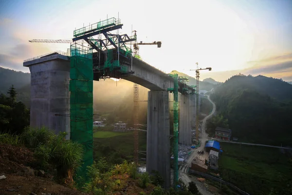 Veduta Della Sezione Xihuchong Della Ferrovia Qianzhangchang Progettata Collegare Comune — Foto Stock