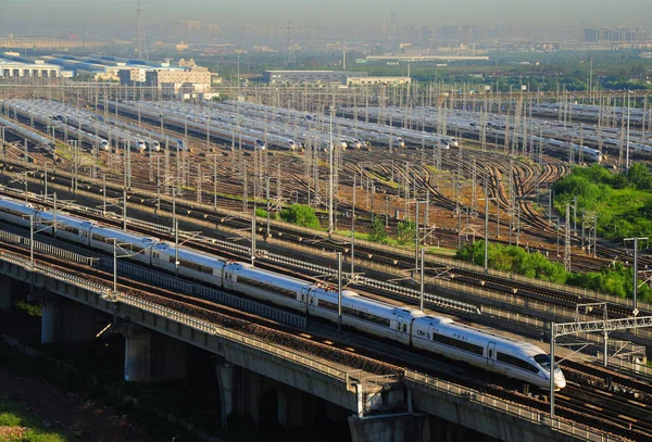 Bir Yüksek Hızlı Tren Shanghai China Ulusal Bayram Sonbahar Ortası — Stok fotoğraf
