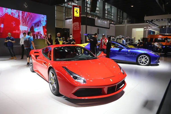 Farrari Coches Deportivos Están Exhibición Durante 14ª China Guangzhou Exposición — Foto de Stock