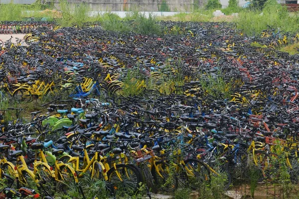 Αεροφωτογραφία Των Ποδηλάτων Mobike Πορτοκαλί Ofo Κίτρινο Xiaoming Danche Coolqi — Φωτογραφία Αρχείου