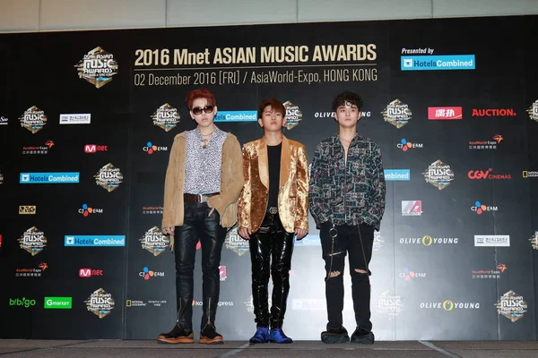 韓国の少年グループ ジーコ クラッシュ ディーンのメンバー 2016 Mnet アジア音楽賞 中国での記者会見に出席 2016 — ストック写真