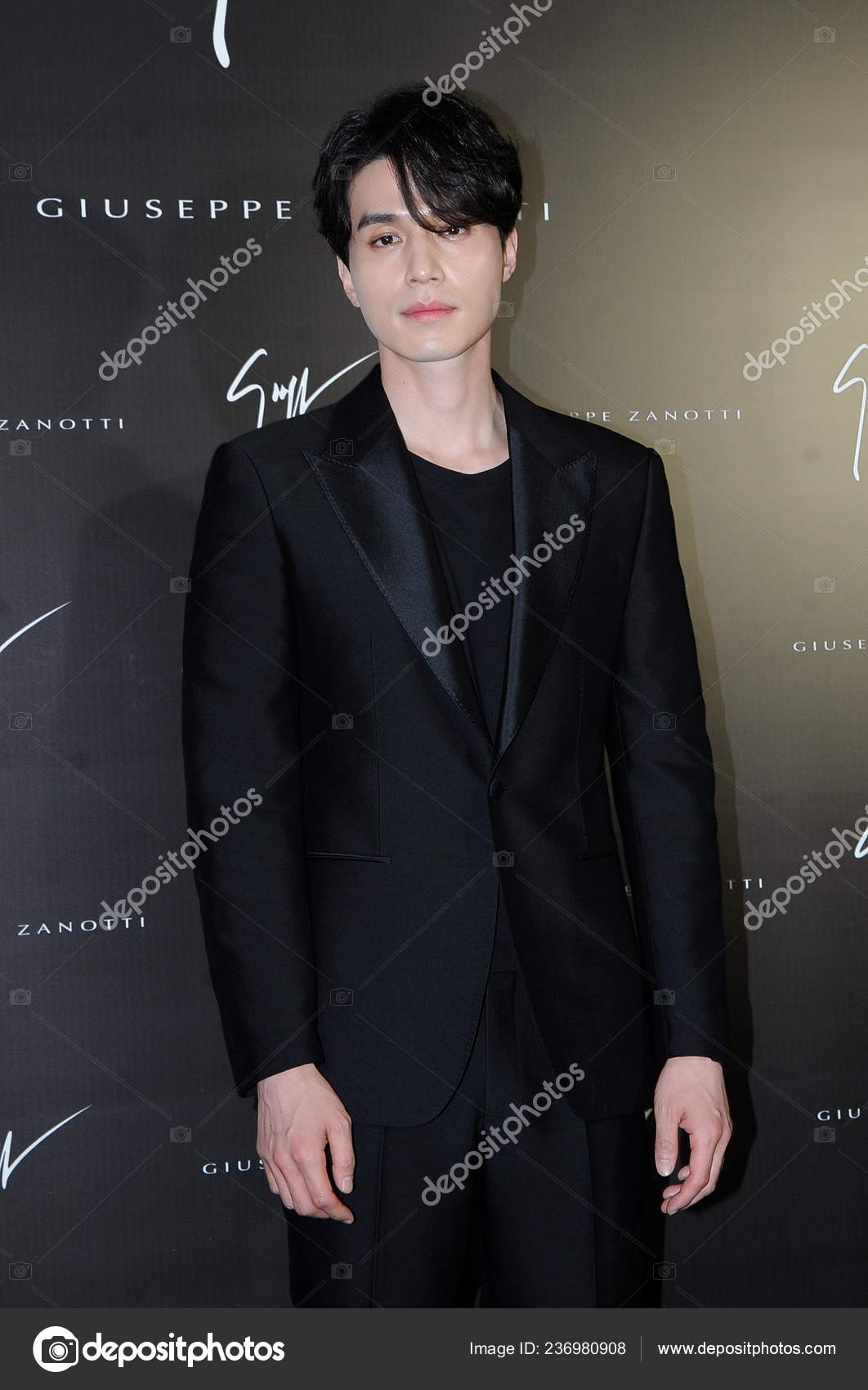 giuseppe zanotti near me