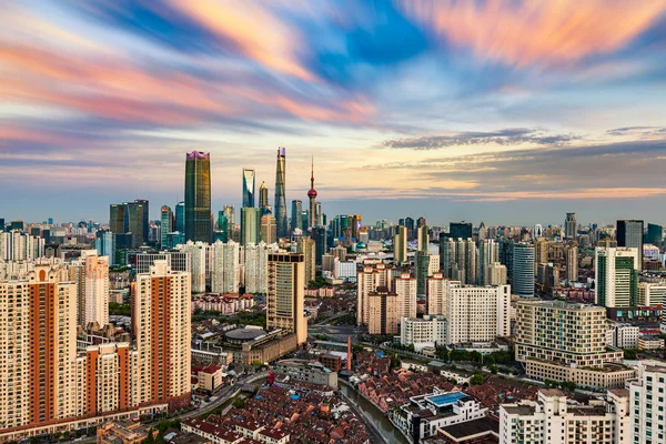 Skyline Lujiazui Financial District Oriental Pearl Tower Right Tallest Shanghai — Foto de Stock