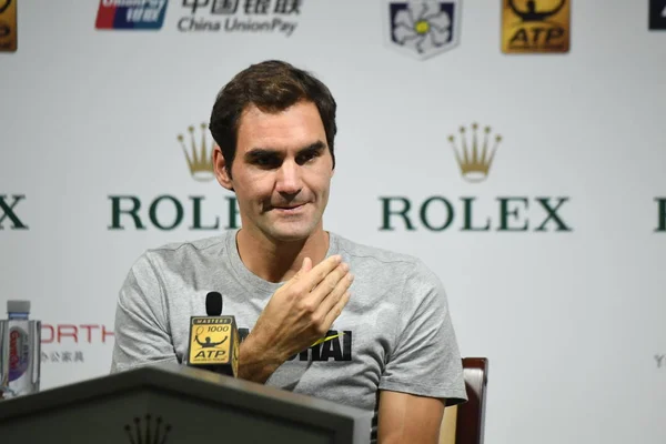 Der Schweizer Tennisspieler Roger Federer Nimmt Der Pressekonferenz Zum Shanghai — Stockfoto