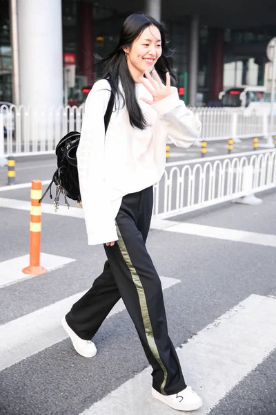 Chinese Model Liu Wen Pictured Beijing Capital International Airport Beijing — Stock Photo, Image