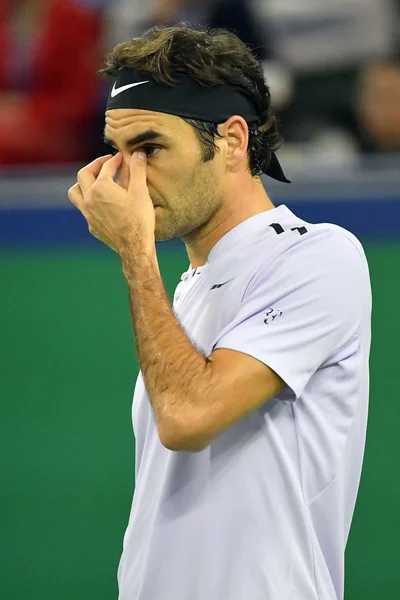 Roger Federer Switzerland Reacts Third Match Men Singles Alexandr Dolgopolov — Stock Photo, Image