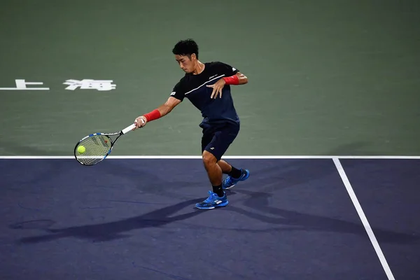 일본의 유이치 스기타 돌아갑니다 미국의 Querrey 단식의 그들의 라운드 경기에서 — 스톡 사진