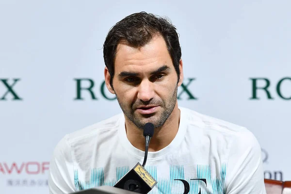 Roger Federer Suíça Participa Uma Coletiva Imprensa Depois Derrotar Rafael — Fotografia de Stock