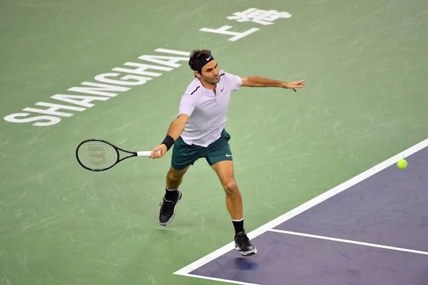 Roger Federer Švýcarska Vrací Výstřel Alexandr Dolgopolov Ukrajiny Jejich Třetím — Stock fotografie