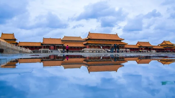 Landscape Palace Museum Also Known Forbidden City Reflection Puddles Rain — Stock Photo, Image