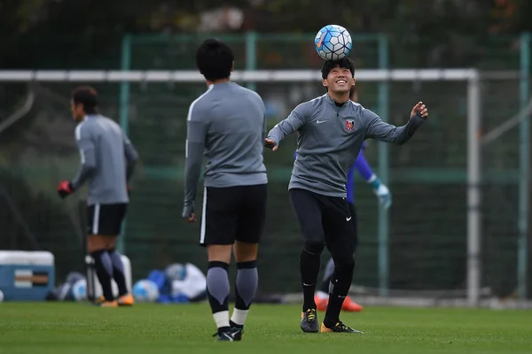 Les Joueurs Des Diamants Rouges Urawa Japon Participent Une Séance — Photo