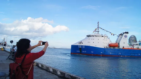 Kapal Induk Tansuo Membawa Kapal Selam Berawak Kedua Tiongkok Shenhai — Stok Foto