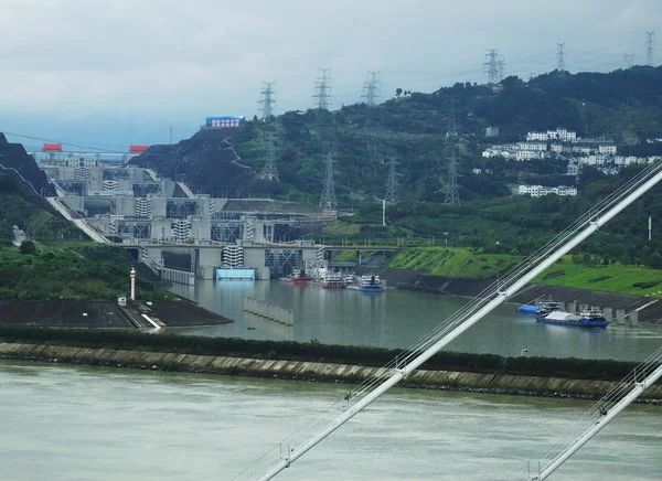 Widok Three Gorges Dam Projekt Gigantyczne Elektrownie Wodne Rzece Jangcy — Zdjęcie stockowe