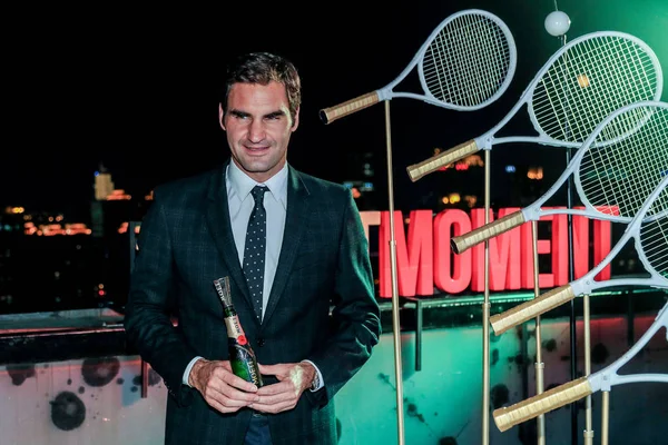Tenista Suizo Roger Federer Posa Moet Chandon Party Durante Torneo — Foto de Stock