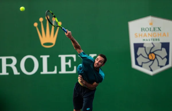 Viktor Troicki Della Serbia Serve Contro Denis Shapovalov Del Canada — Foto Stock