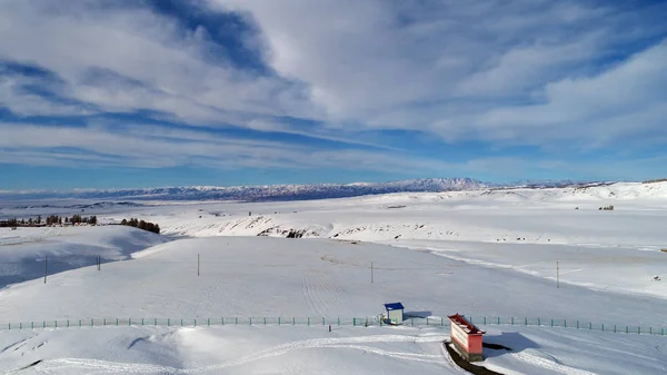 Schneemantel Den Nordhängen Des Östlichen Teils Des Tian Shan Berg — Stockfoto