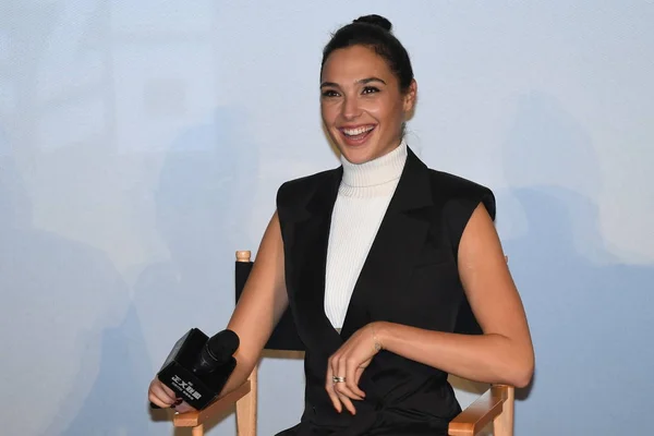 イスラエルの女優およびモデル ギャル Gadot 彼女の北京 正義リーグ の映画の記者会見に臨んだ 2017 — ストック写真