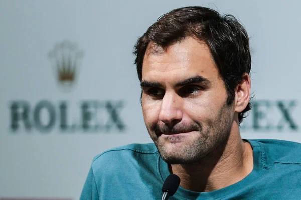 Tenista Suizo Roger Federer Asiste Una Conferencia Prensa Después Derrotar — Foto de Stock