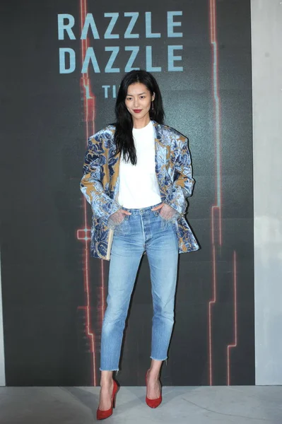Das Chinesische Model Liu Wen Posiert Bei Einem Mode Event — Stockfoto