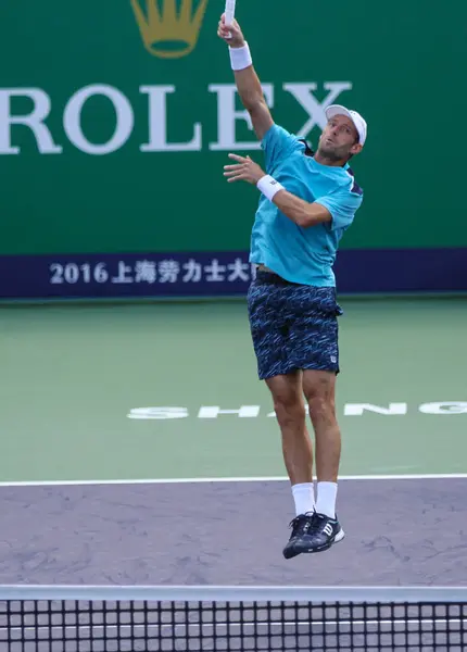 2016 上海マスターズ テニス大会で 上海で 2016 男子シングルスの初戦でアメリカ合衆国のテイラー フリッツに対して提供していますフランスのステファン ロバート — ストック写真