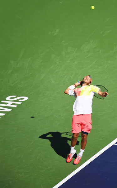 Lucas Pouille França Serve Contra Fernando Verdasco Espanha Sua Primeira — Fotografia de Stock