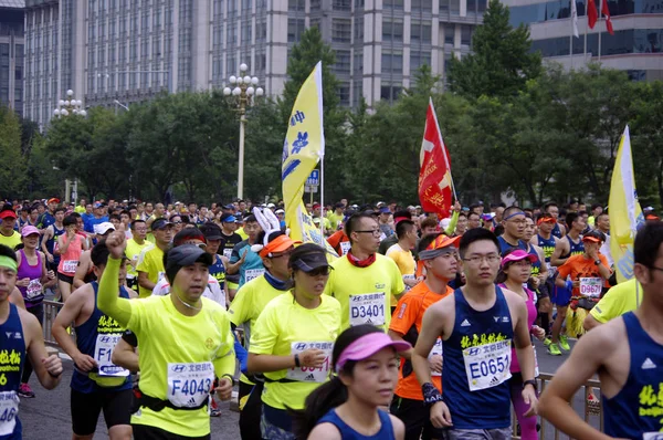 Chiński Uczestników Uruchomić Podczas Beijing Marathon International 2016 Pekinie Września — Zdjęcie stockowe