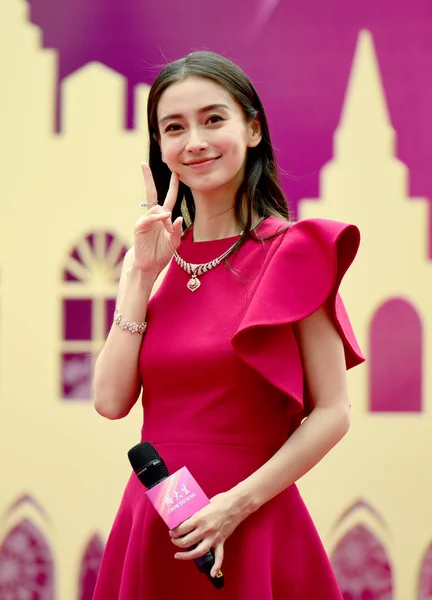 Hong Kong Model Actress Angelababy Attends Promotional Event Chow Tai — Stock Photo, Image