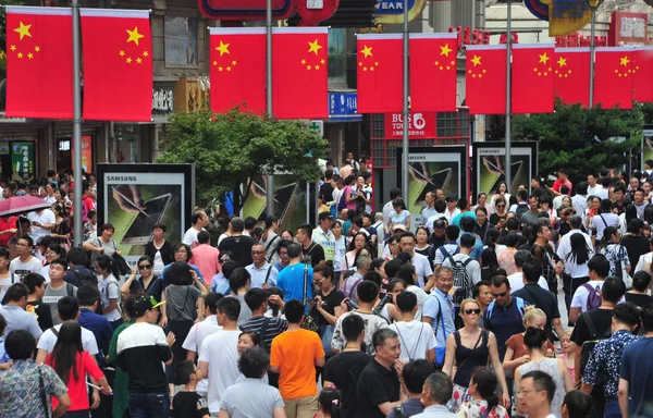 Turister Folkmassan Gågatan Nanjing Road Semester Nationaldagen Shanghai Kina Oktober — Stockfoto
