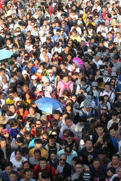 Toeristen Verdringen Huangcheng Xiangfu Het Herenhuis Van Keizer Kangxi Van — Stockfoto