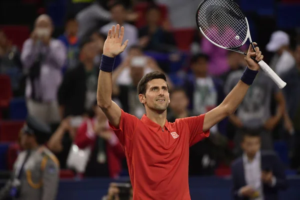 Novak Djokovic Szerb Reagál Miután Legyőzte Mischa Zverev Németország Férfi — Stock Fotó