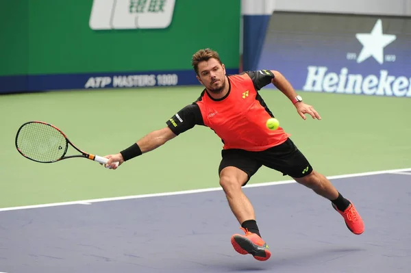 Stan Wawrinka Schweiz Returnerar Ett Skott Till Kyle Edmund Storbritannien — Stockfoto